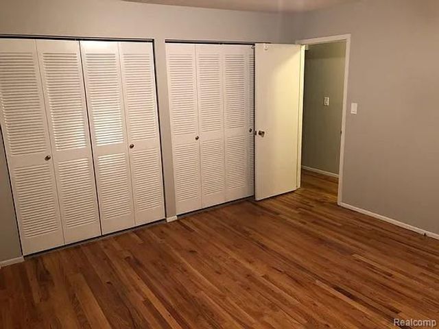 26415 W 7 Mile Road, Redford, MI 48240