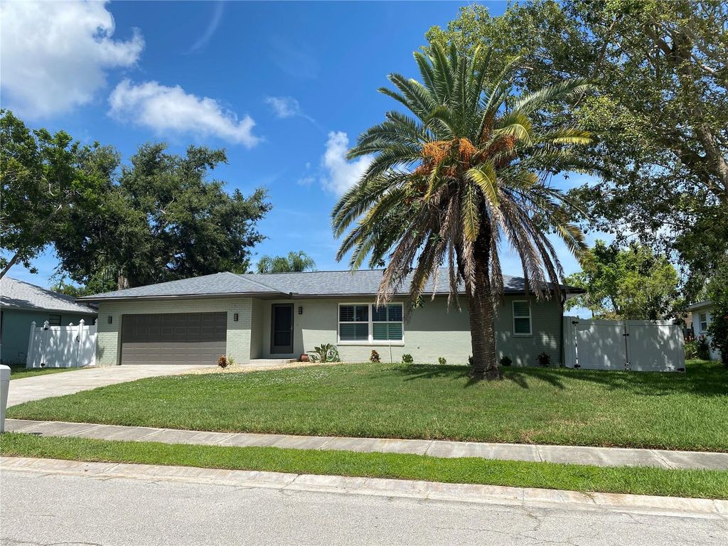 1116 78TH STREET NW, Bradenton, FL 34209