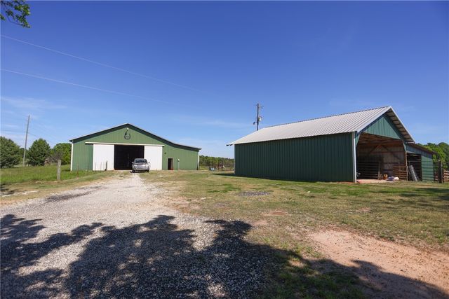 910 Highway 182, Fair Play, SC 29643