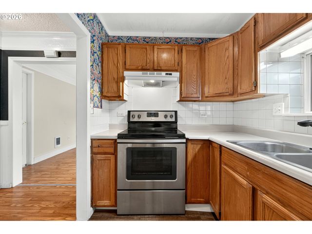 5916 Se 85TH Ave, Portland, OR 97266