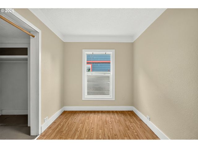 5916 Se 85TH Ave, Portland, OR 97266