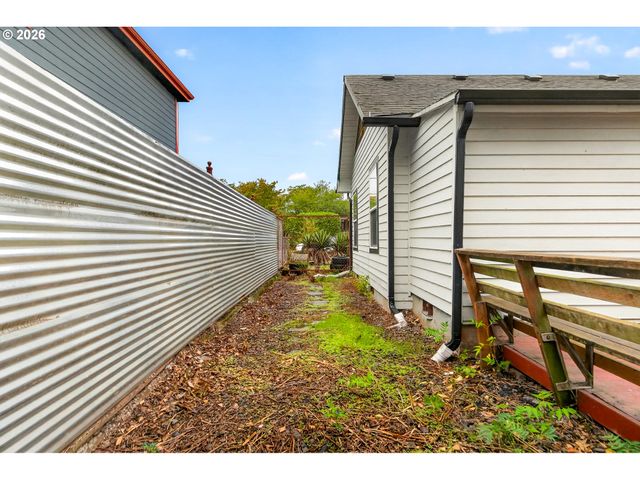 5916 Se 85TH Ave, Portland, OR 97266
