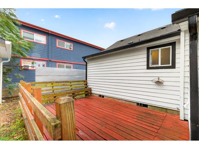 5916 Se 85TH Ave, Portland, OR 97266
