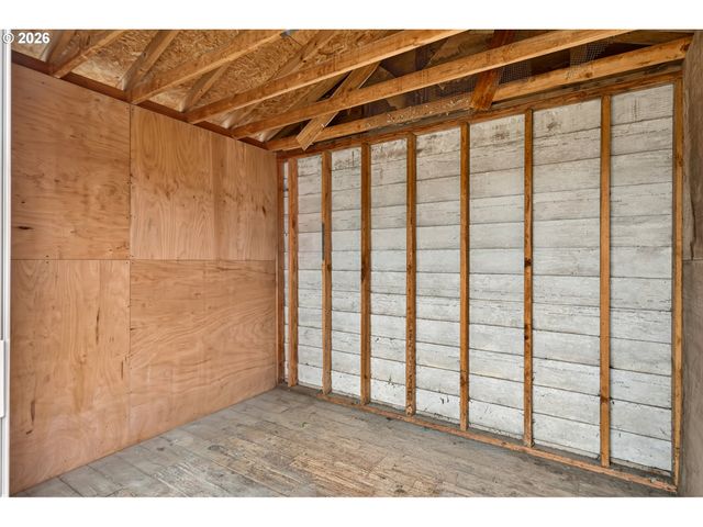 5916 Se 85TH Ave, Portland, OR 97266