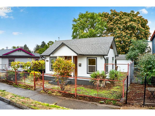 5916 Se 85TH Ave, Portland, OR 97266