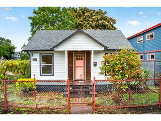 5916 Se 85TH Ave, Portland, OR 97266