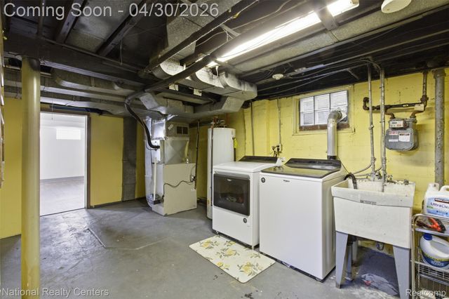 2845 Boldt Street, Dearborn, MI 48124