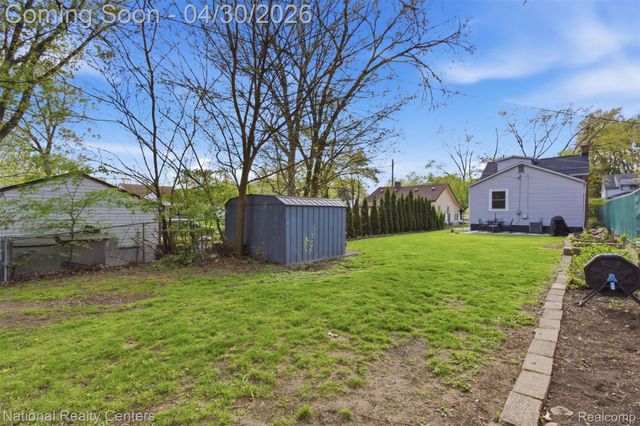 2845 Boldt Street, Dearborn, MI 48124