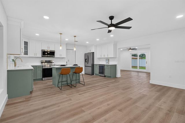 599 WOODLAND DRIVE, Largo, FL 33771