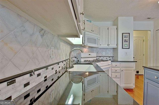 212 Brighton Path, Peachtree City, GA 30269