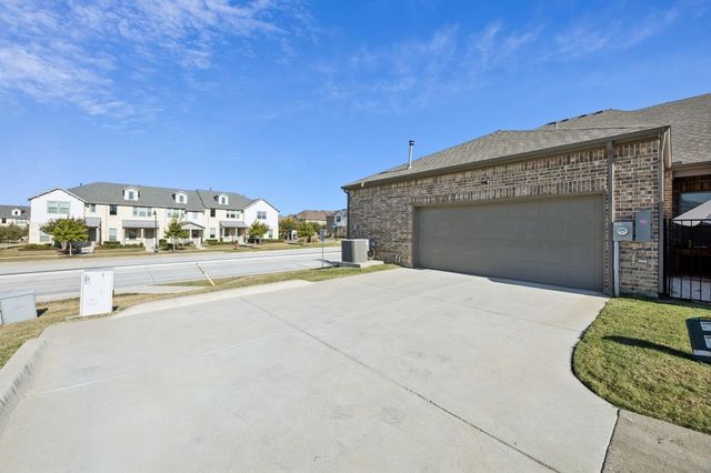 6500 Bold Ruler Lane, North Richland Hills, TX 76180