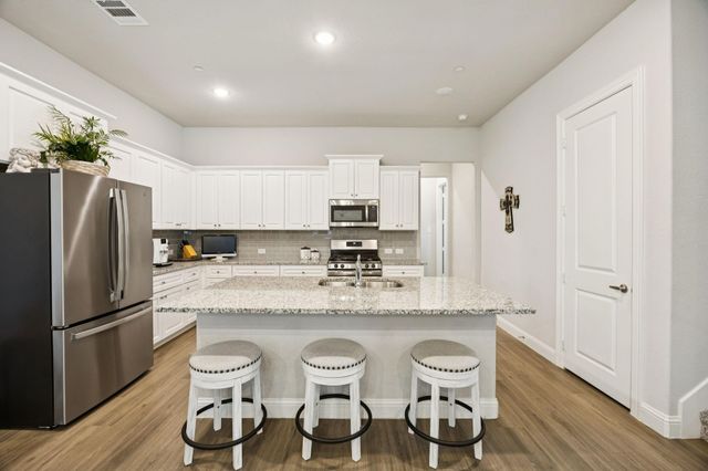 6500 Bold Ruler Lane, North Richland Hills, TX 76180