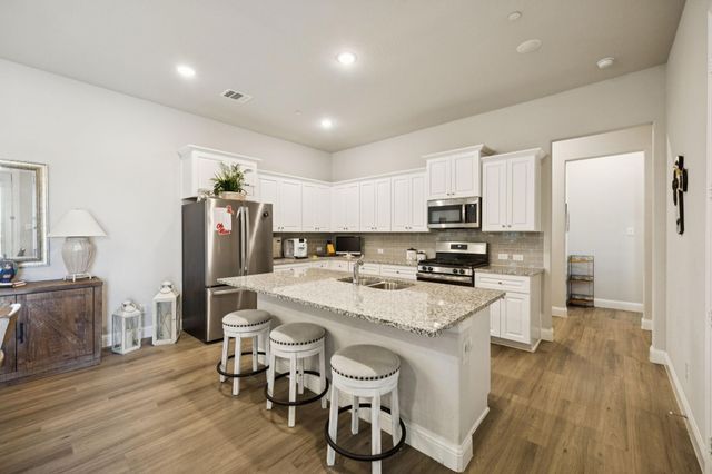 6500 Bold Ruler Lane, North Richland Hills, TX 76180