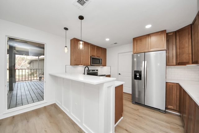 13946 Dolphin Drive, Willis, TX 77318