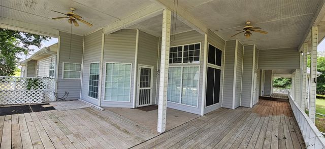 137 Oakview Road, Gainesville, TX 76240