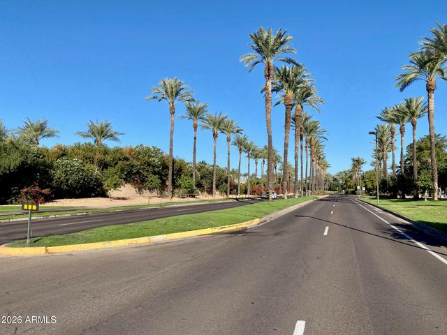 7621 E Via De Lindo --, Scottsdale, AZ 85258