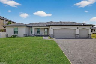 2716 NW 45th PL, Cape Coral, FL 33993