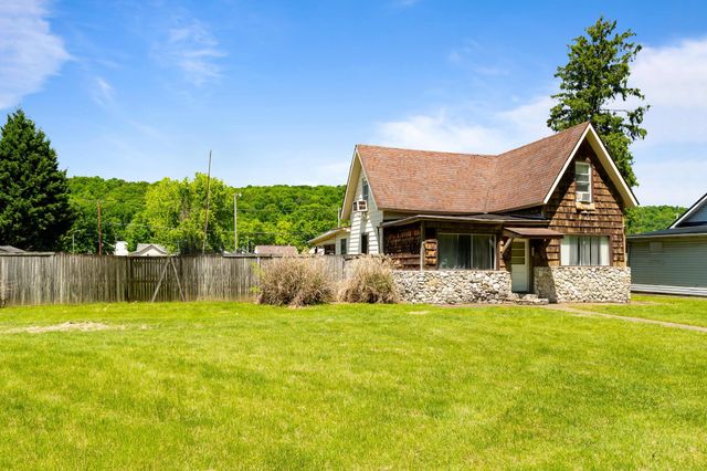 3712 Riverside Drive, Huntington, WV 25705