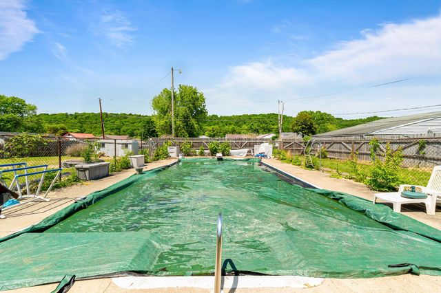 3712 Riverside Drive, Huntington, WV 25705