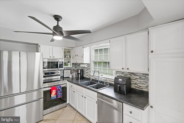 18816 BRICK STORE RD, Hampstead, MD 21074