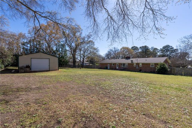 300 N Green Street, Williamston, SC 29697