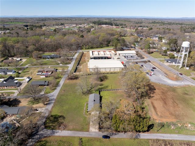 300 N Green Street, Williamston, SC 29697