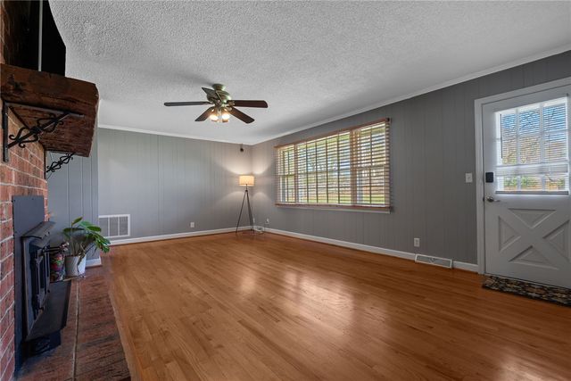 300 N Green Street, Williamston, SC 29697