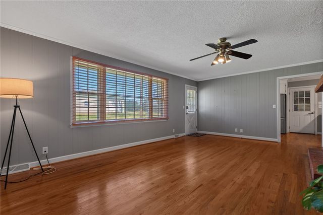 300 N Green Street, Williamston, SC 29697