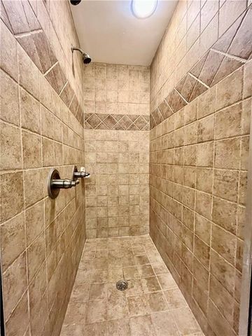 221 Semel NW Circle 261, Atlanta, GA 30309