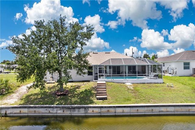 519 NE 19th TER, Cape Coral, FL 33909