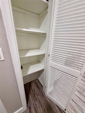 107 SHIRLEY COURT, Eagle Lake, FL 33839