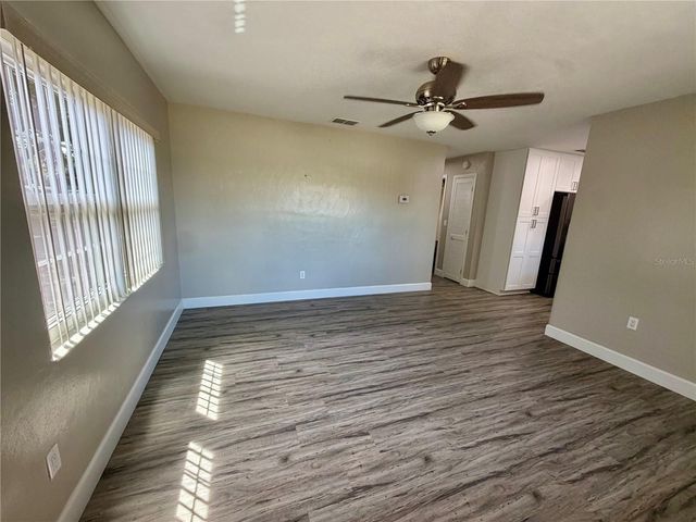 107 SHIRLEY COURT, Eagle Lake, FL 33839