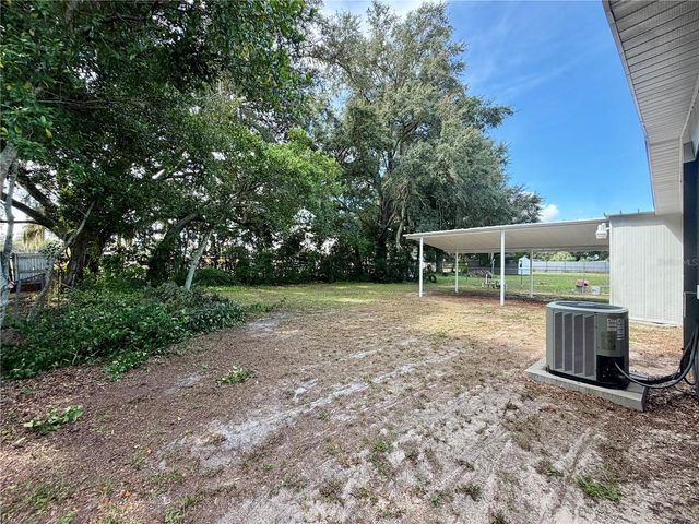 107 SHIRLEY COURT, Eagle Lake, FL 33839
