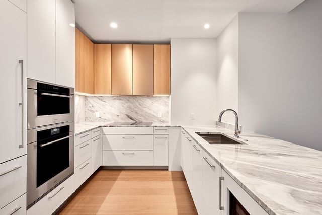 240 Devonshire Street 4014, Boston, MA 02110