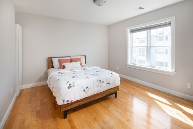 150 Quincy Ave 3A, Quincy, MA 02169