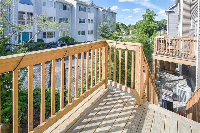 150 Quincy Ave 3A, Quincy, MA 02169