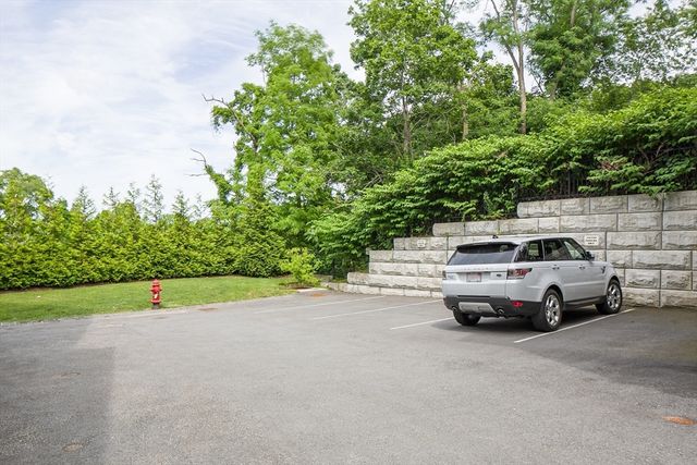 150 Quincy Ave 3A, Quincy, MA 02169