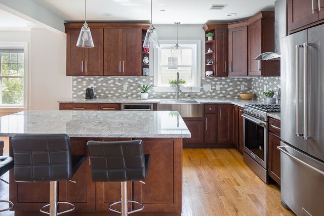 150 Quincy Ave 3A, Quincy, MA 02169