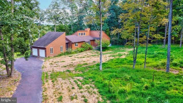 133 BAVINGTON RD, Perkiomenville, PA 18074