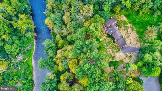 133 BAVINGTON RD, Perkiomenville, PA 18074
