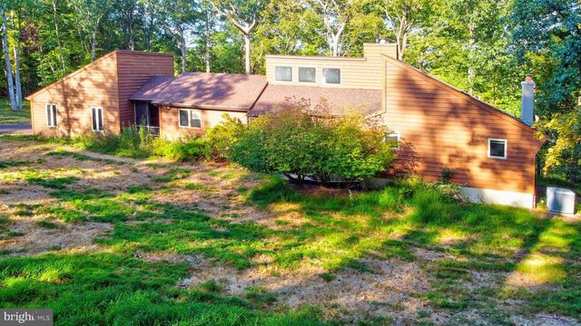 133 BAVINGTON RD, Perkiomenville, PA 18074