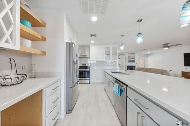1156 W 36 St, Yuma, AZ 85364