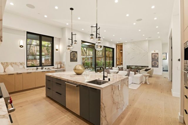 2319 Warner Range Avenue, Menlo Park, CA 94025