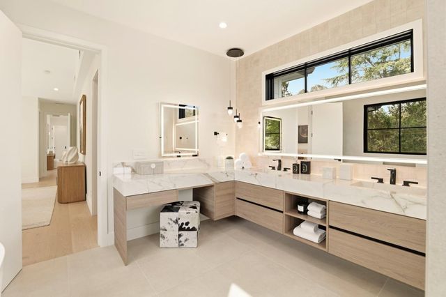 2319 Warner Range Avenue, Menlo Park, CA 94025