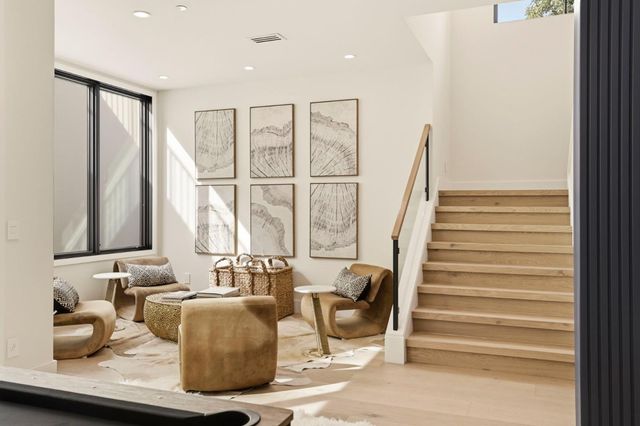 2319 Warner Range Avenue, Menlo Park, CA 94025