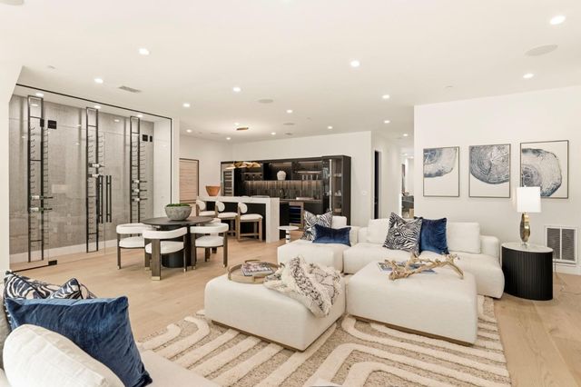 2319 Warner Range Avenue, Menlo Park, CA 94025