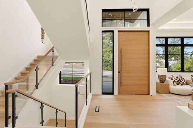 2319 Warner Range Avenue, Menlo Park, CA 94025