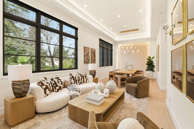 2319 Warner Range Avenue, Menlo Park, CA 94025