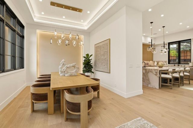 2319 Warner Range Avenue, Menlo Park, CA 94025