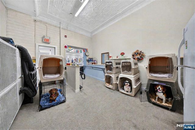 220 Park Avenue, East Rutherford, NJ 07073